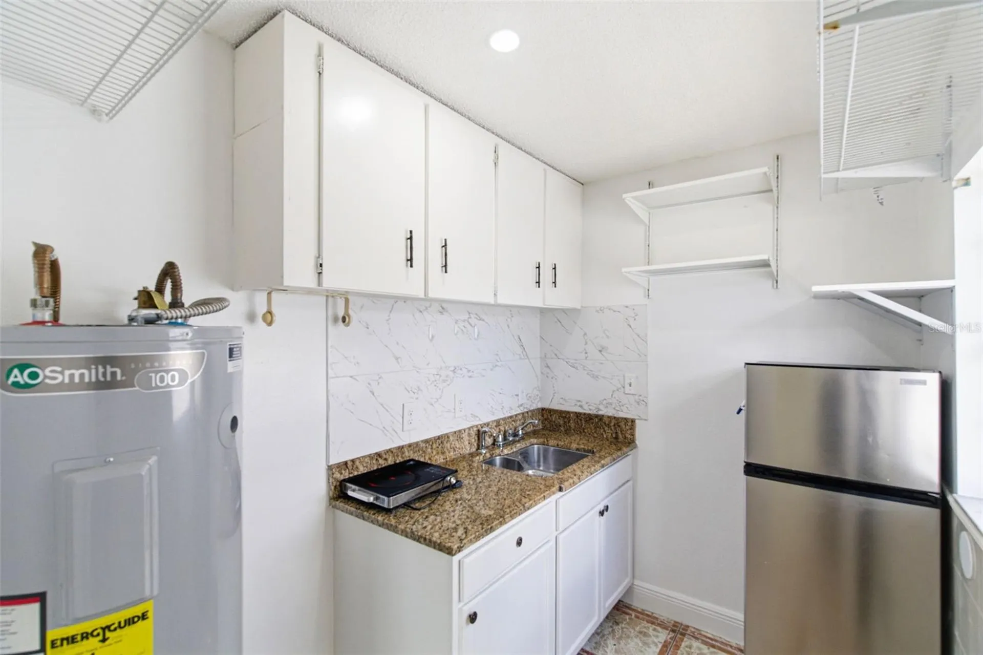 2706 W Powhatan Avenue Tampa FL 33614