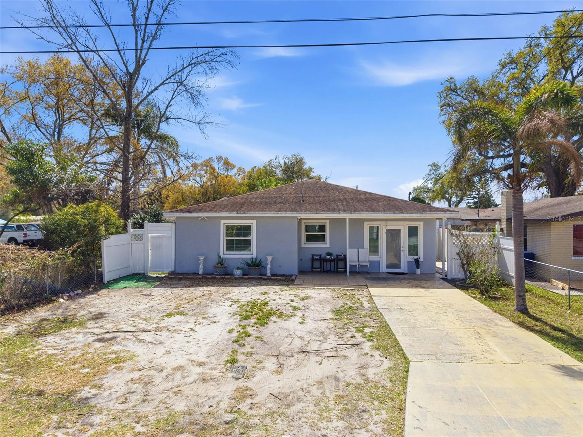 2706 W Powhatan Avenue Tampa FL 33614
