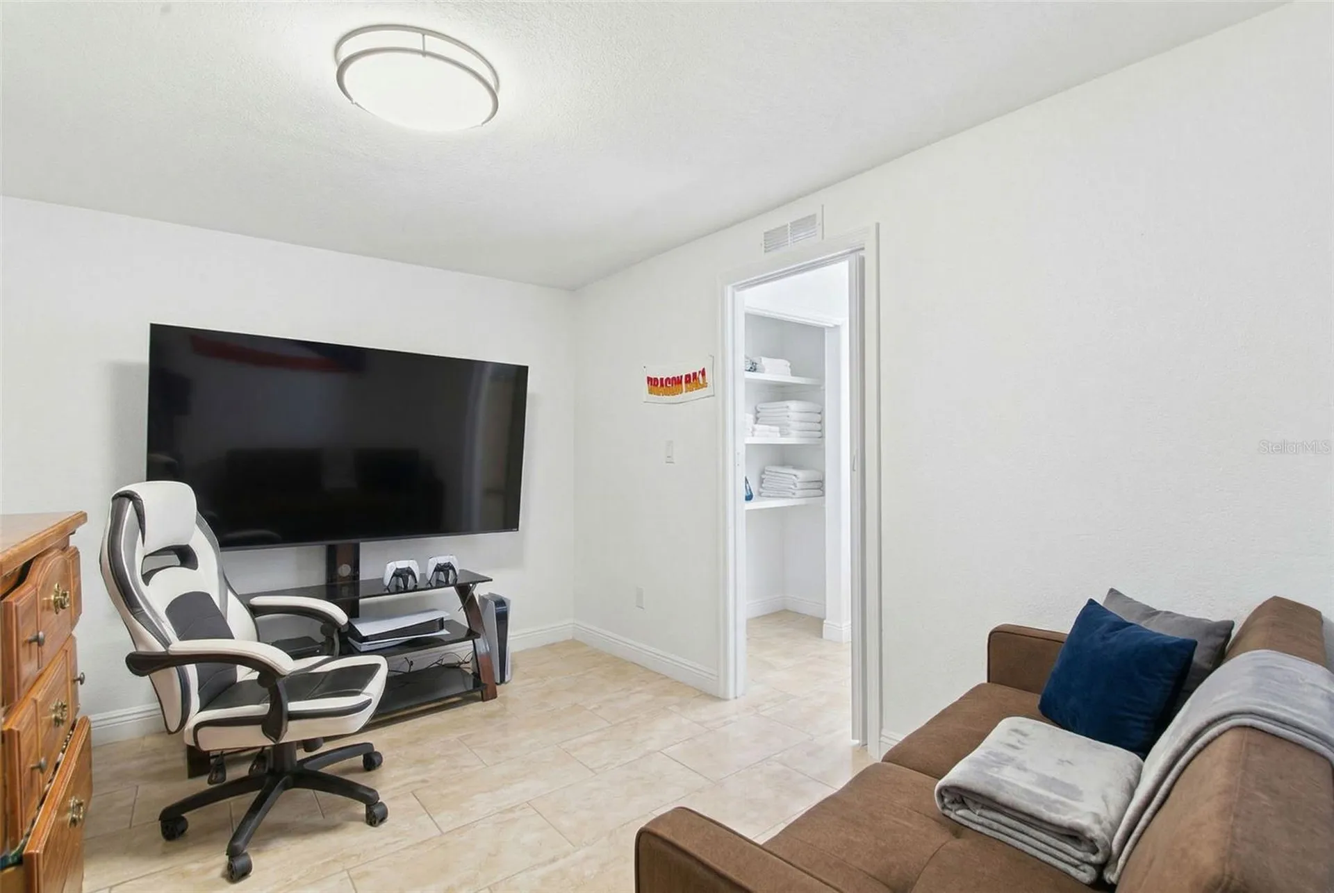 2706 W Powhatan Avenue Tampa FL 33614