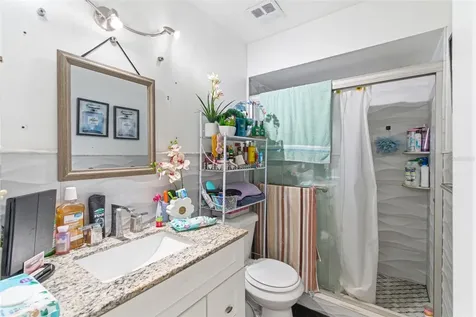 2706 W Powhatan Avenue Tampa FL 33614