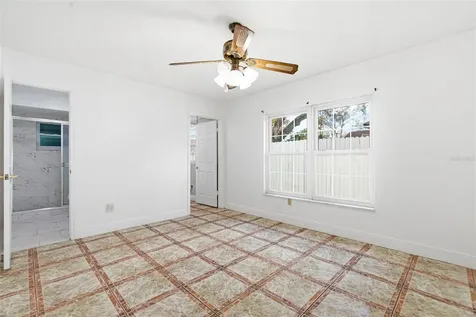 2706 W Powhatan Avenue Tampa FL 33614