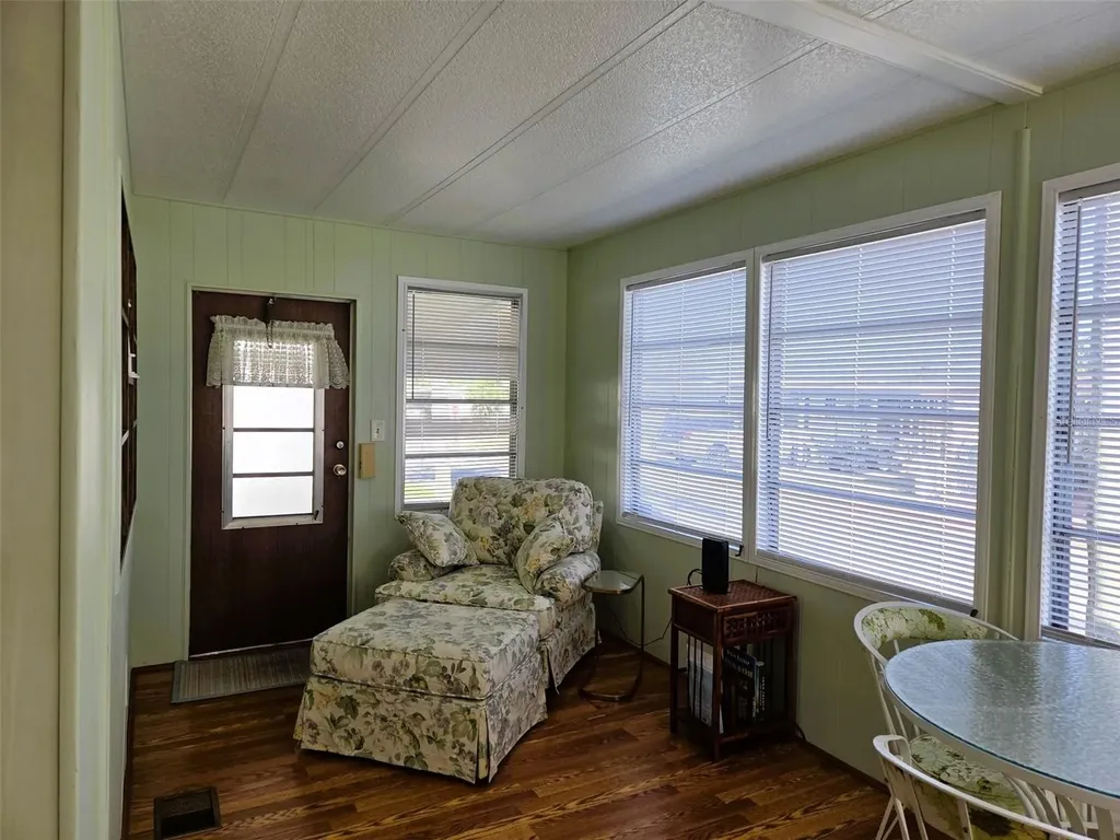 3312 Overcup Oak Terrace Sarasota FL 34237