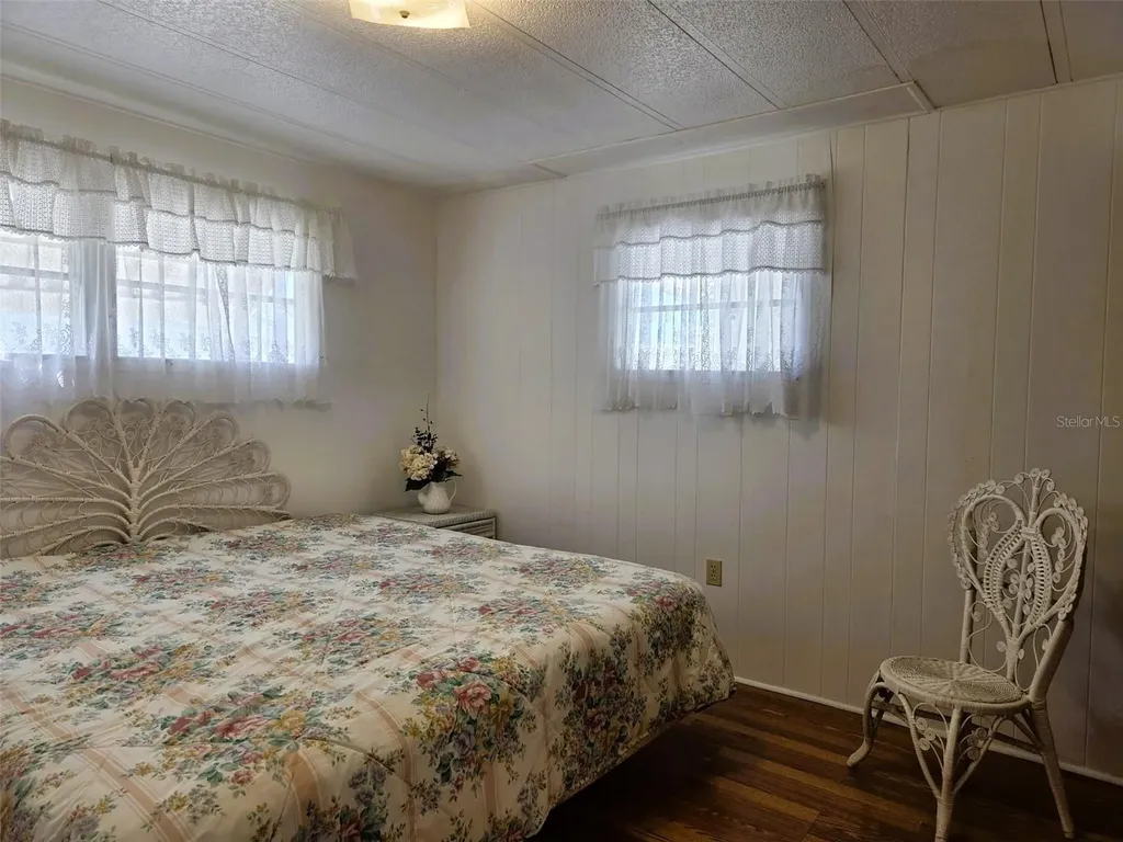 3312 Overcup Oak Terrace Sarasota FL 34237