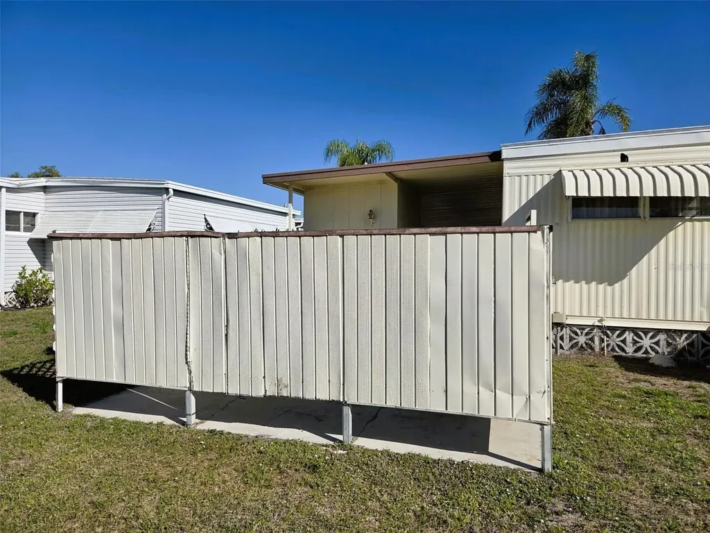 3312 Overcup Oak Terrace Sarasota FL 34237