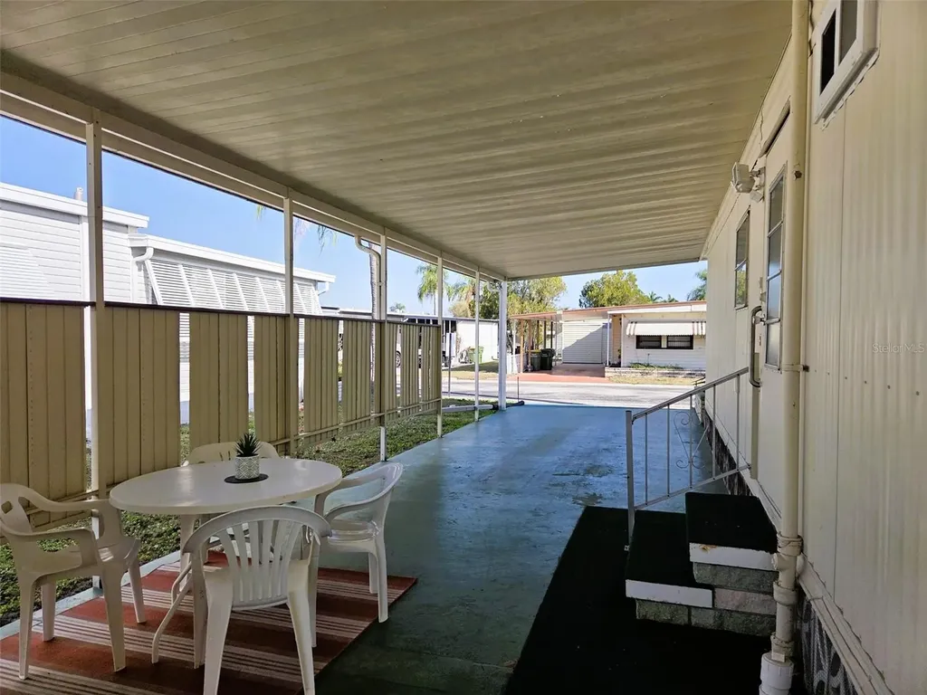 3312 Overcup Oak Terrace Sarasota FL 34237