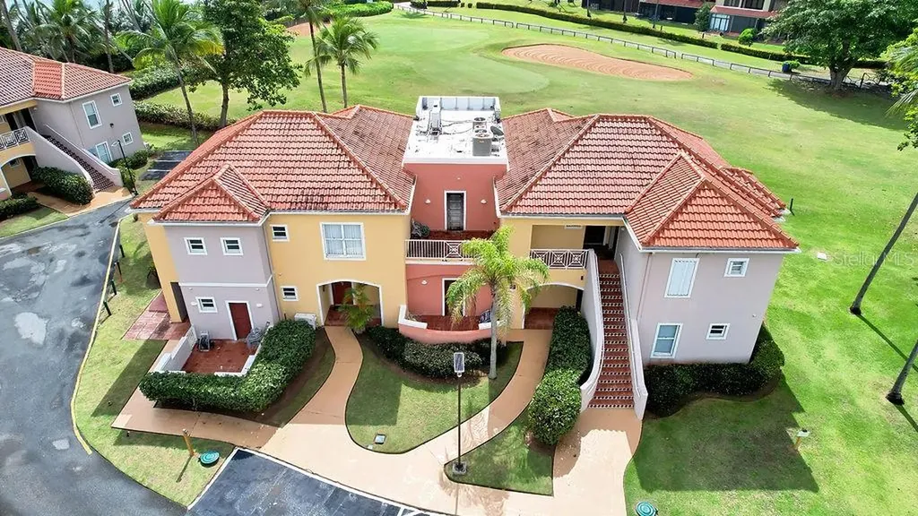 170 Candelero Deive Humacao PR 00791