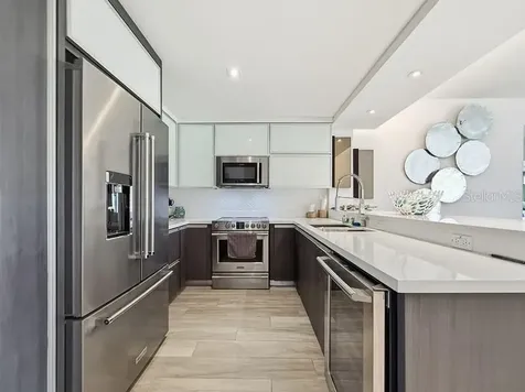 170 Candelero Deive Humacao PR 00791