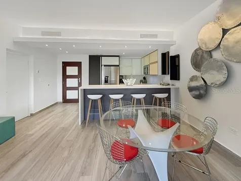 170 Candelero Deive Humacao PR 00791