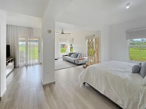 170 Candelero Deive Humacao PR 00791
