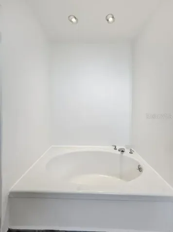 170 Candelero Deive Humacao PR 00791
