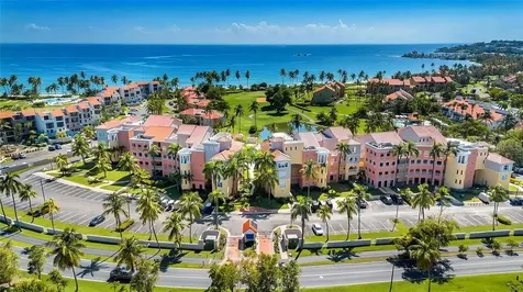 170 Candelero Deive Humacao PR 00791