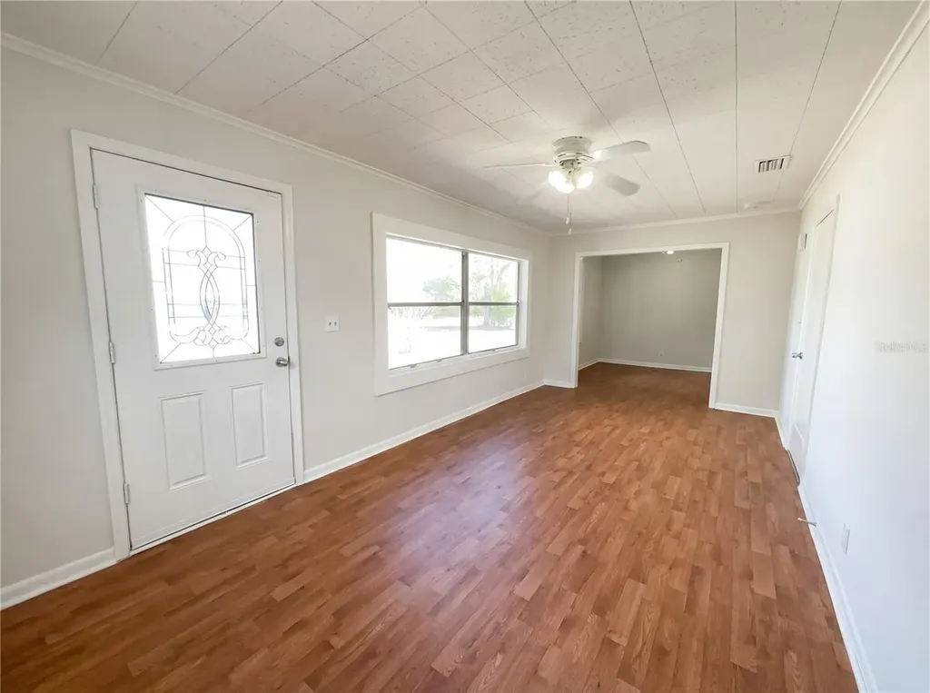 4607 E Yukon Street Tampa FL 33617