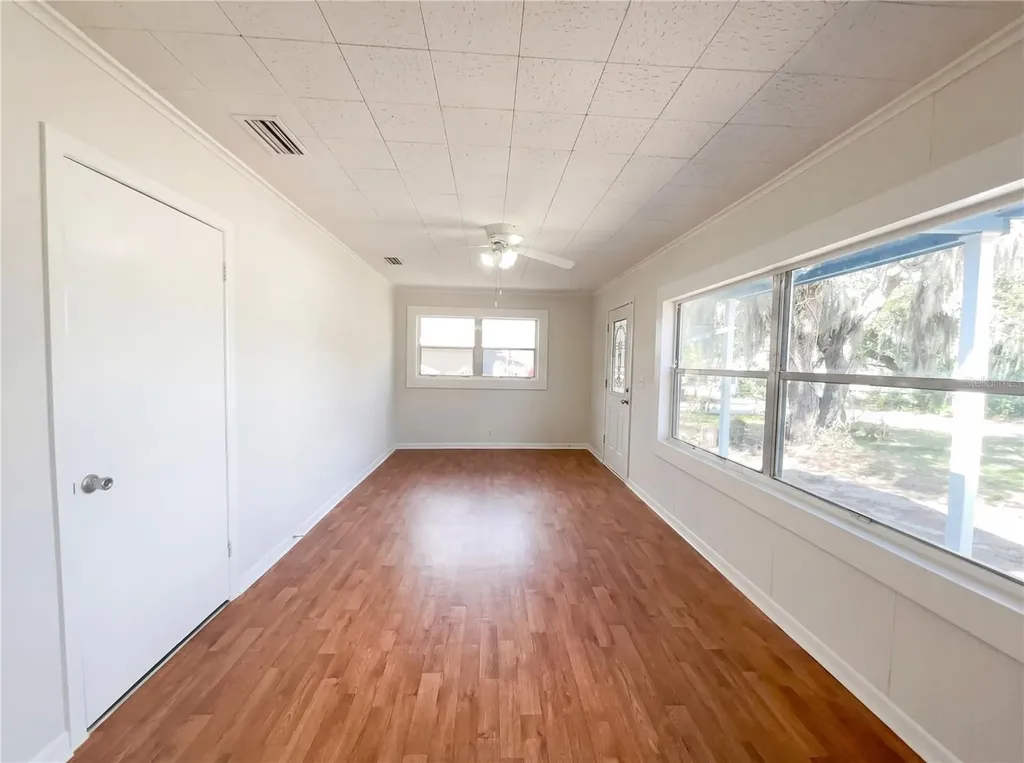 4607 E Yukon Street Tampa FL 33617