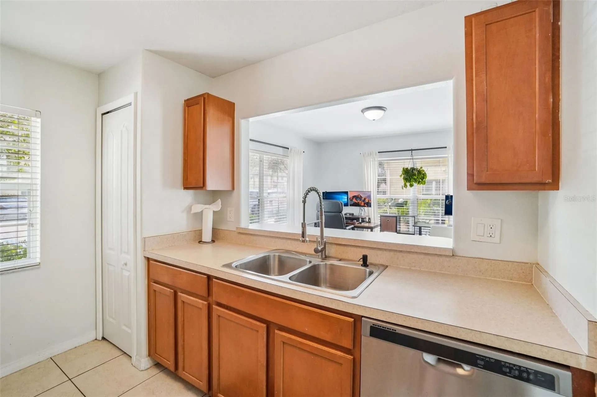 12937 Trade Port Place Riverview FL 33579