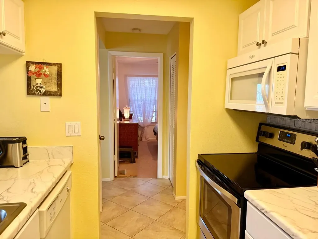 3863 59th Avenue W Bradenton FL 34210