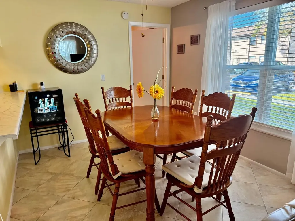 3863 59th Avenue W Bradenton FL 34210
