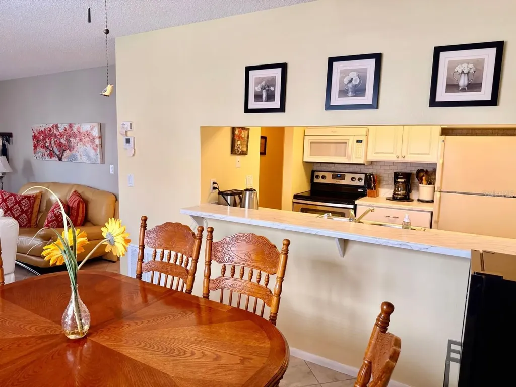 3863 59th Avenue W Bradenton FL 34210