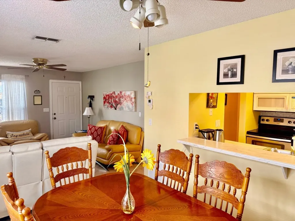 3863 59th Avenue W Bradenton FL 34210