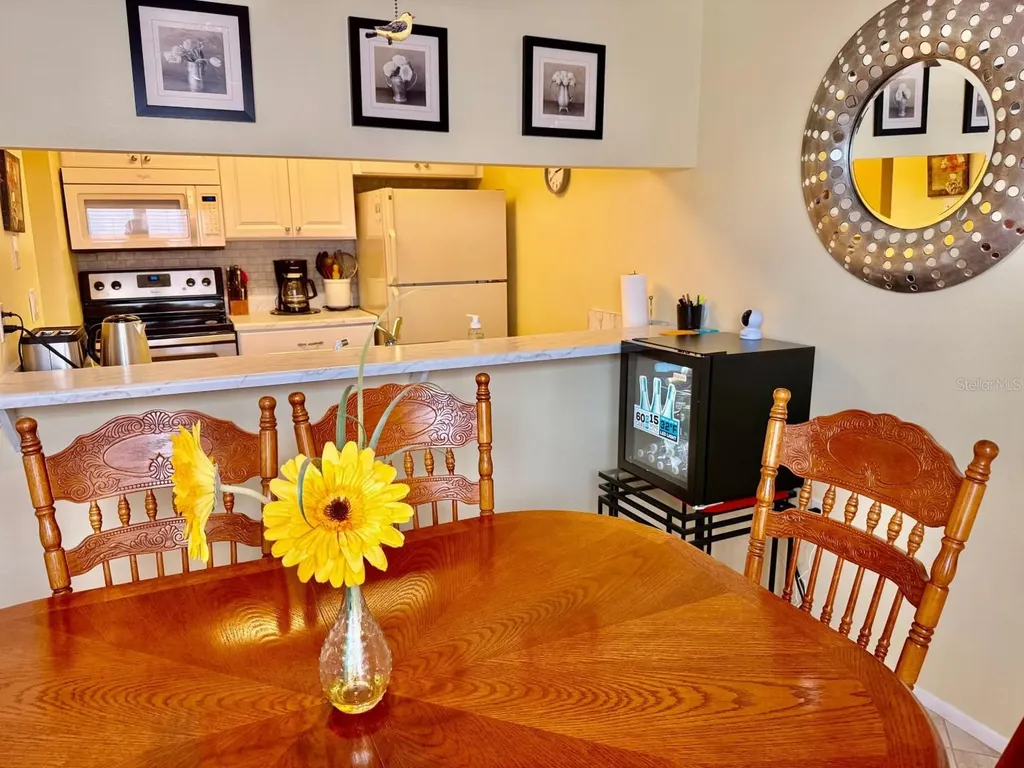 3863 59th Avenue W Bradenton FL 34210