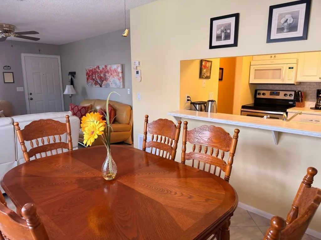 3863 59th Avenue W Bradenton FL 34210