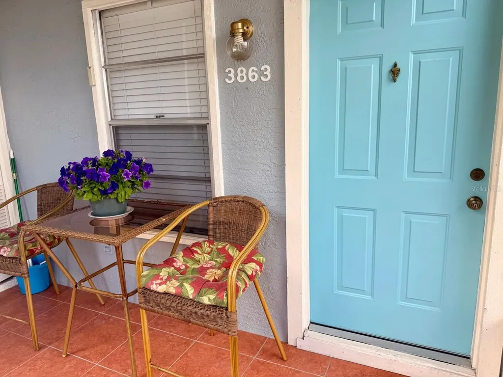 3863 59th Avenue W Bradenton FL 34210