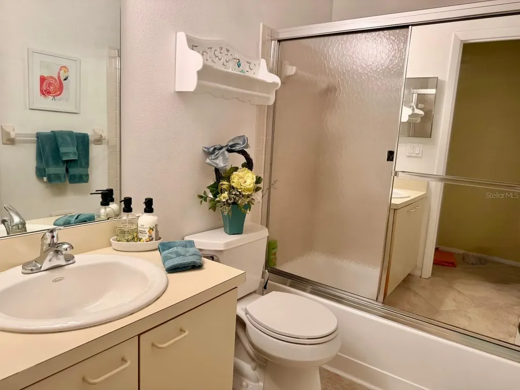 3863 59th Avenue W Bradenton FL 34210