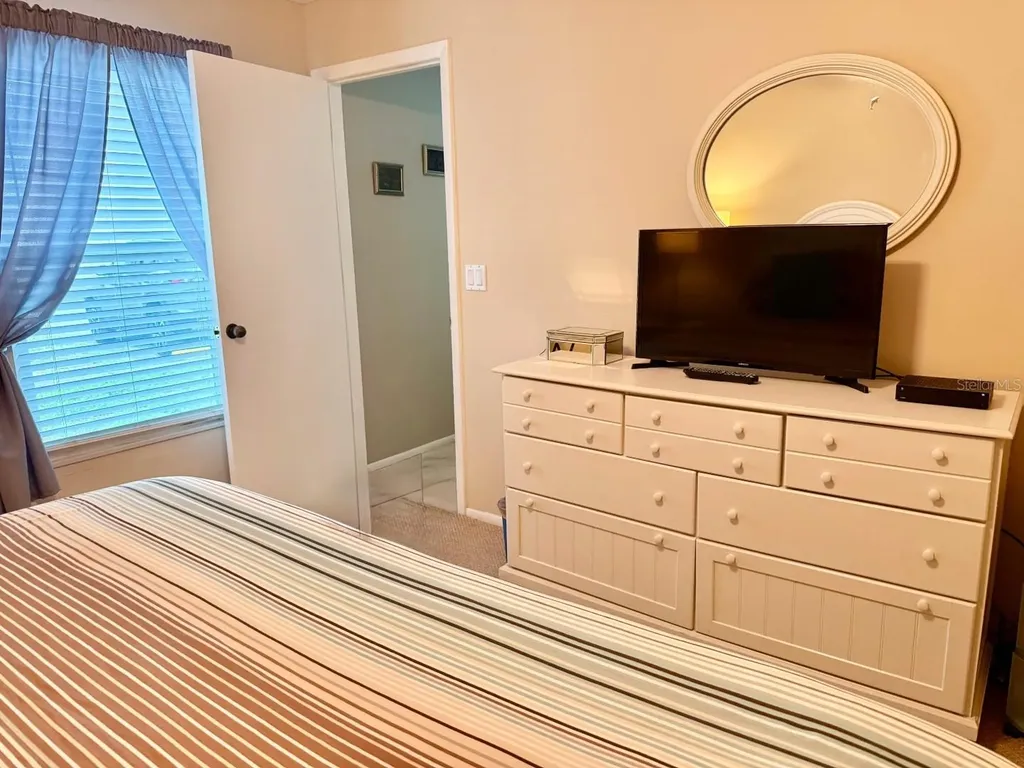 3863 59th Avenue W Bradenton FL 34210