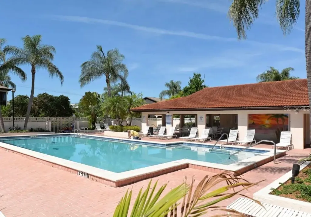 3863 59th Avenue W Bradenton FL 34210