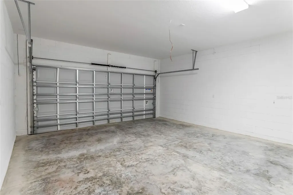 3791 Watercliff Circle Grand Island FL 32735