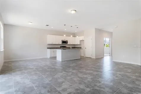 3791 Watercliff Circle Grand Island FL 32735