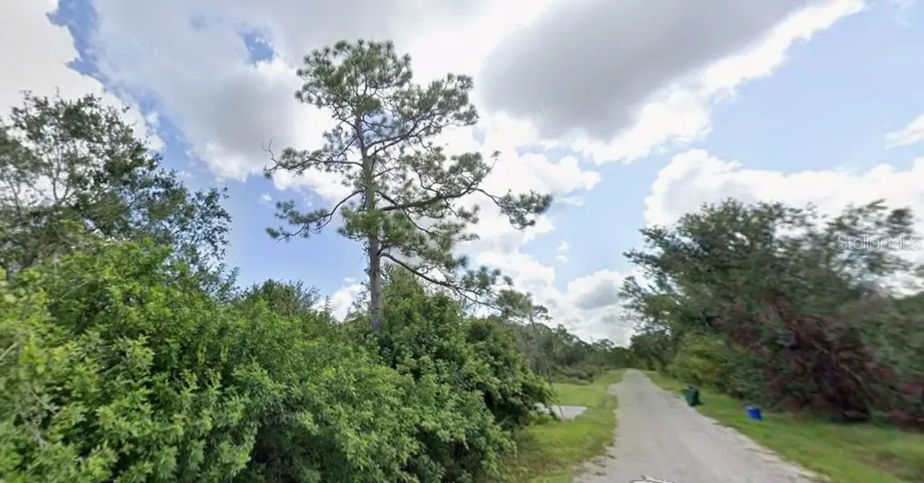 27198 & 27204 Hacienda Drive Punta Gorda FL 33955