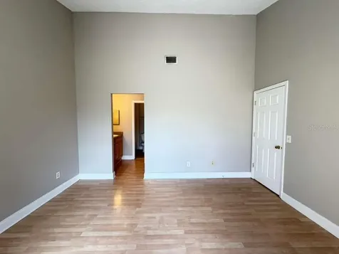 118 Dahlia Village Circle Orlando FL 32807