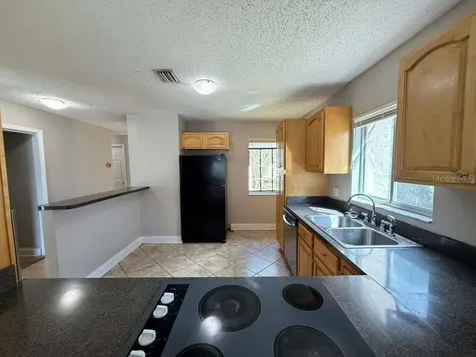 118 Dahlia Village Circle Orlando FL 32807