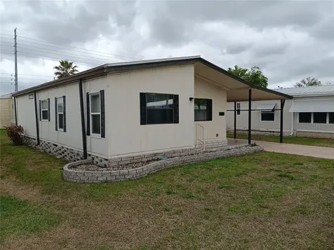 37536 Amigo Drive Zephyrhills FL 33541