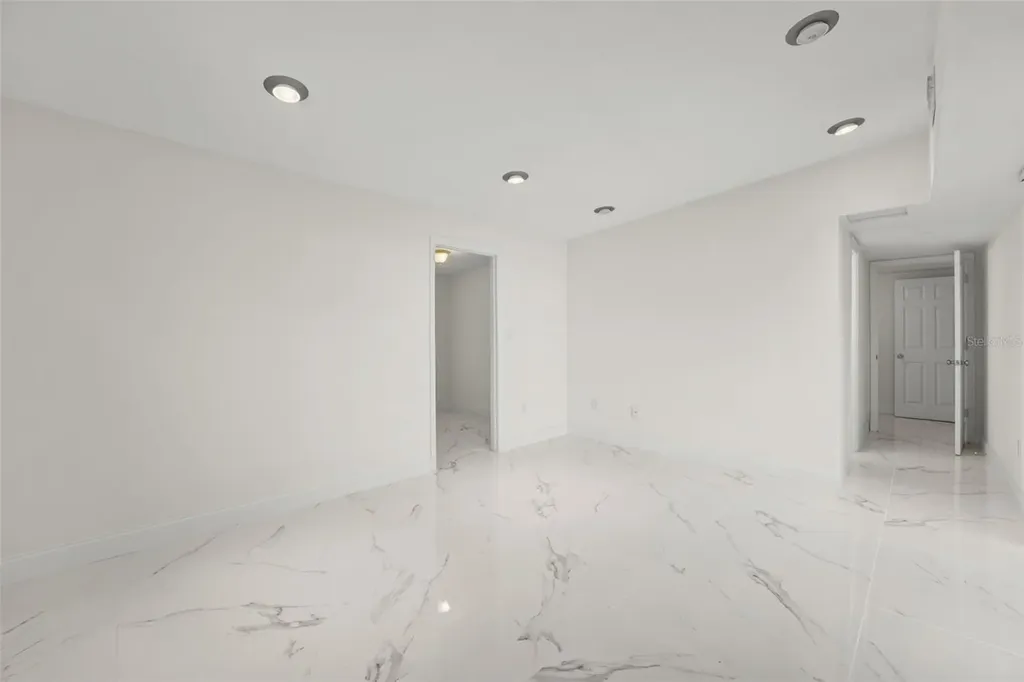 2217 Pembrook Drive Orlando FL 32810