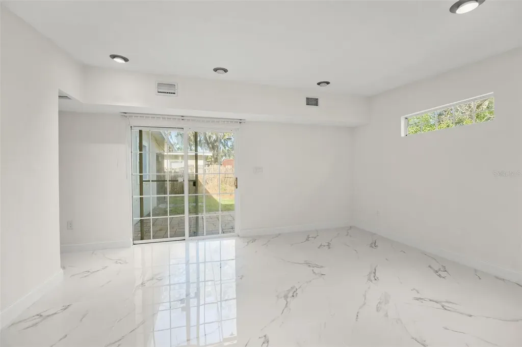 2217 Pembrook Drive Orlando FL 32810