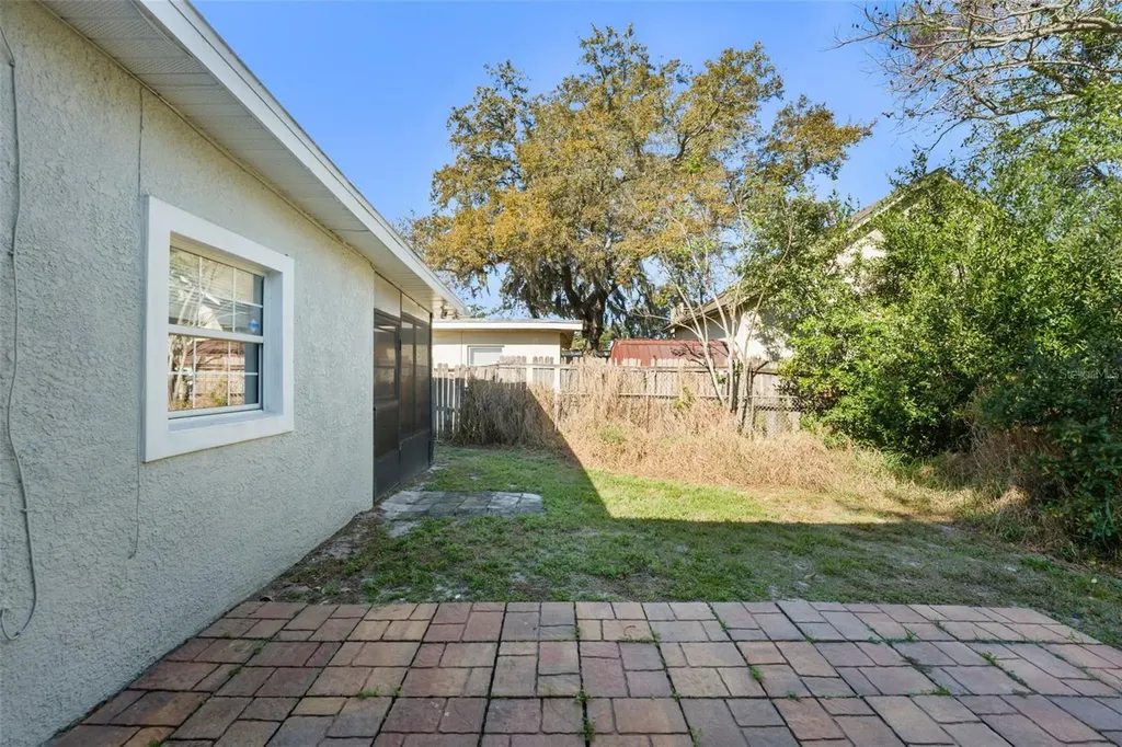 2217 Pembrook Drive Orlando FL 32810