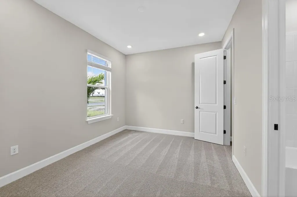 7487 Moonbeam Avenue Sarasota FL 34241