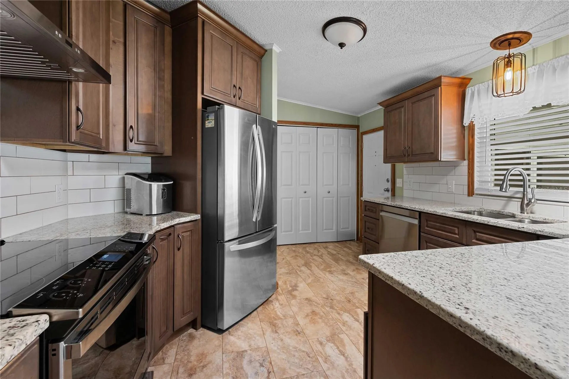 7039 Siesta Street Zephyrhills FL 33541