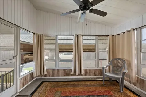 7039 Siesta Street Zephyrhills FL 33541