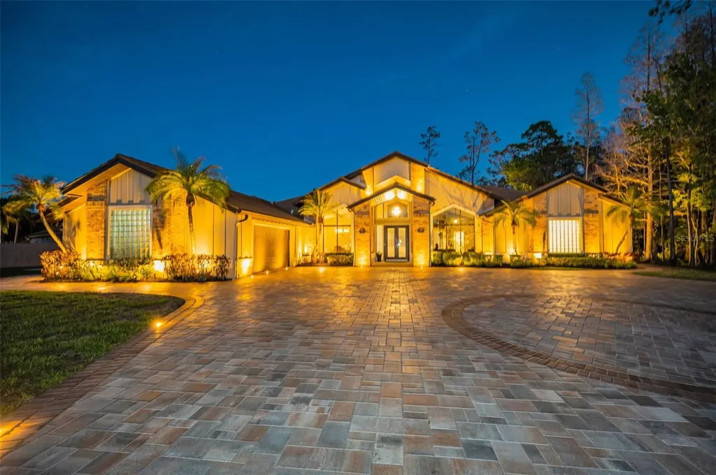 5044 Kilkenney Court Oldsmar FL 34677