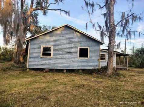 823 S Warner Avenue Perry FL 32348