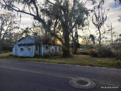 823 S Warner Avenue Perry FL 32348