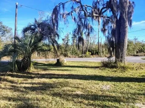 823 S Warner Avenue Perry FL 32348