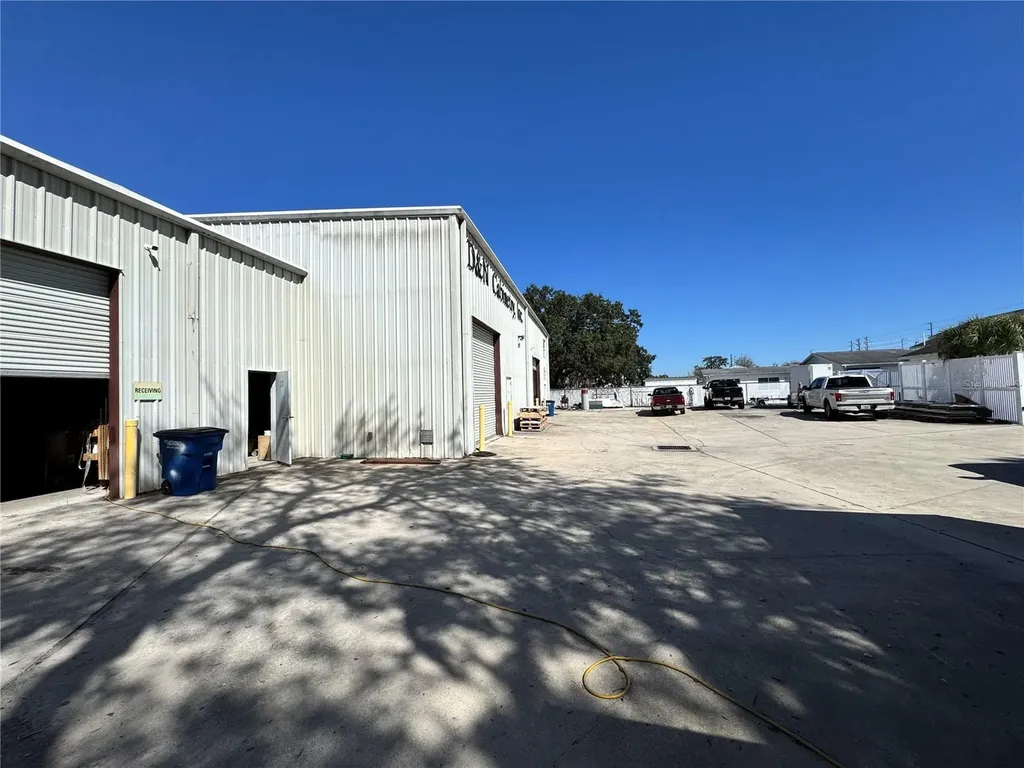 2914 Kenilworth Boulevard Sebring FL 33870