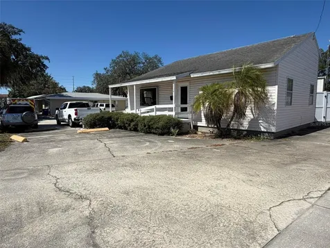 2914 Kenilworth Boulevard Sebring FL 33870
