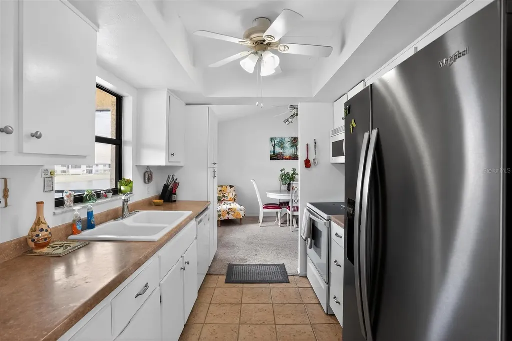 8565 Charter Club Circle Fort Myers FL 33919