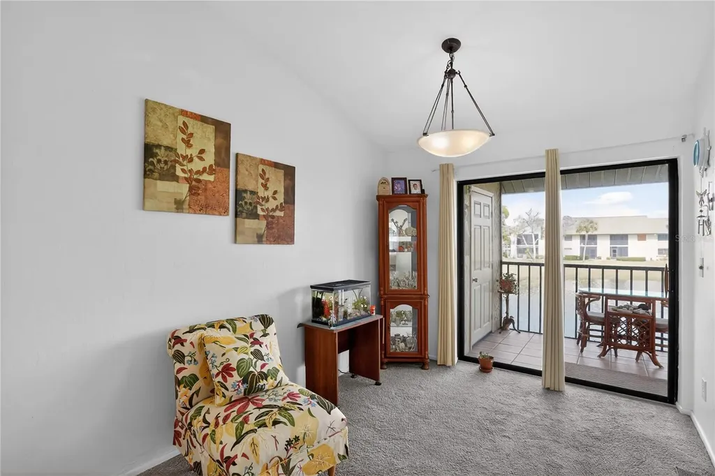 8565 Charter Club Circle Fort Myers FL 33919