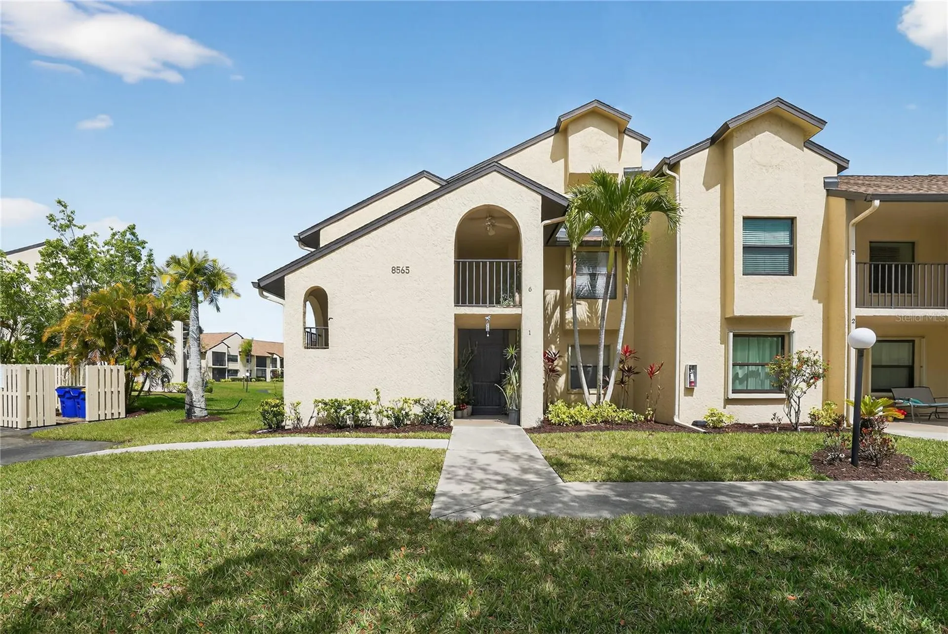 8565 Charter Club Circle Fort Myers FL 33919