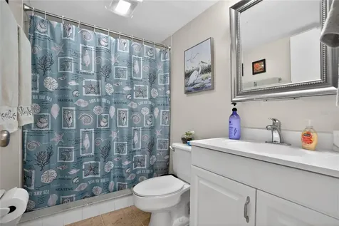 8565 Charter Club Circle Fort Myers FL 33919